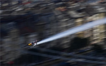 Red Bull Air Race - Kirby Chambliss nyert Budapesten